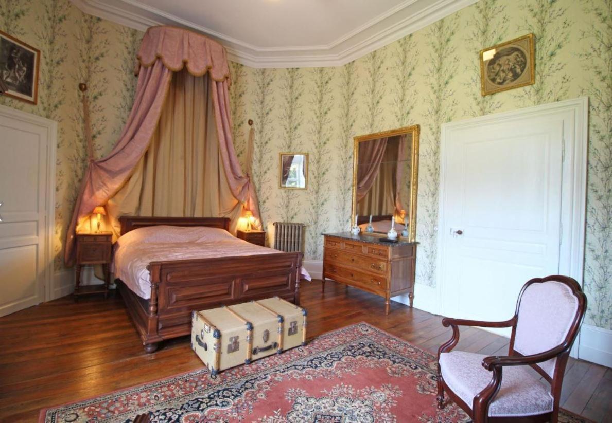 Domaine De Bort Bed & Breakfast Saint-Priest-Taurion Luaran gambar