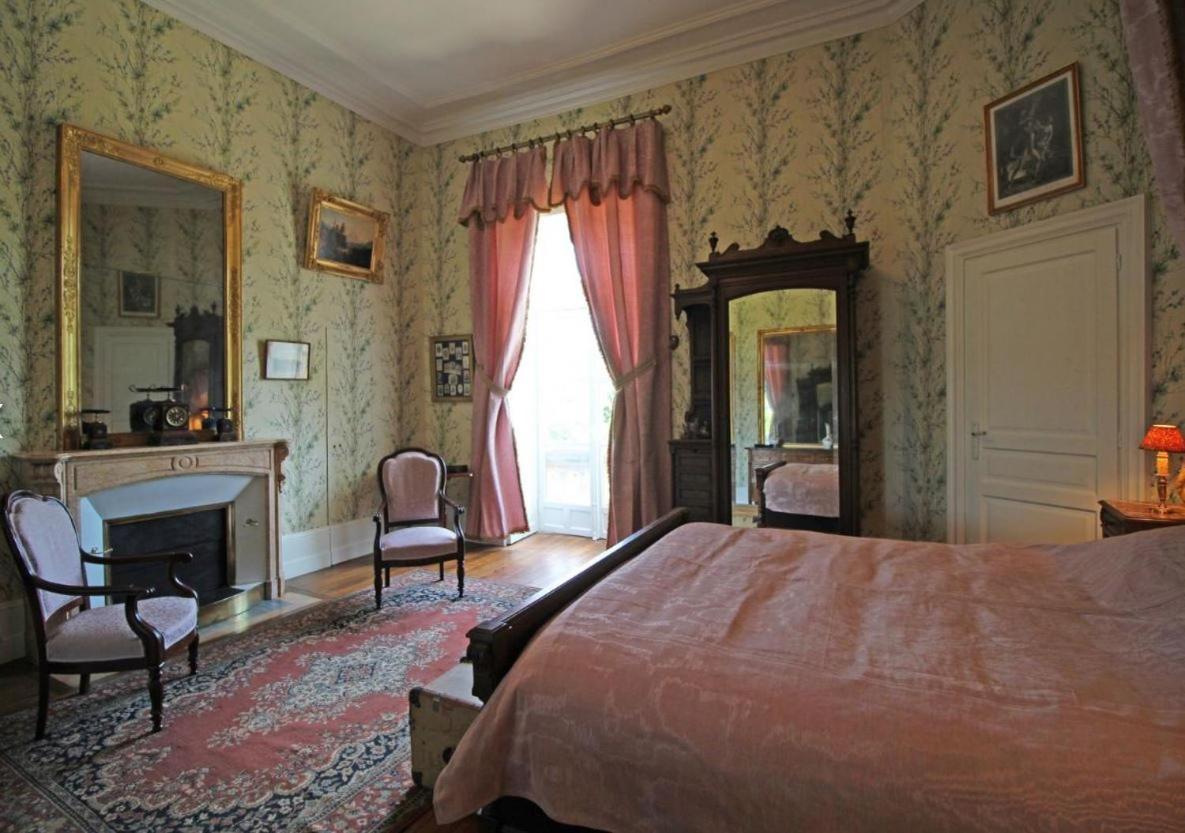 Domaine De Bort Bed & Breakfast Saint-Priest-Taurion Luaran gambar